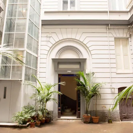 Amedeo - Il Salotto Di Apartamento Nápoles